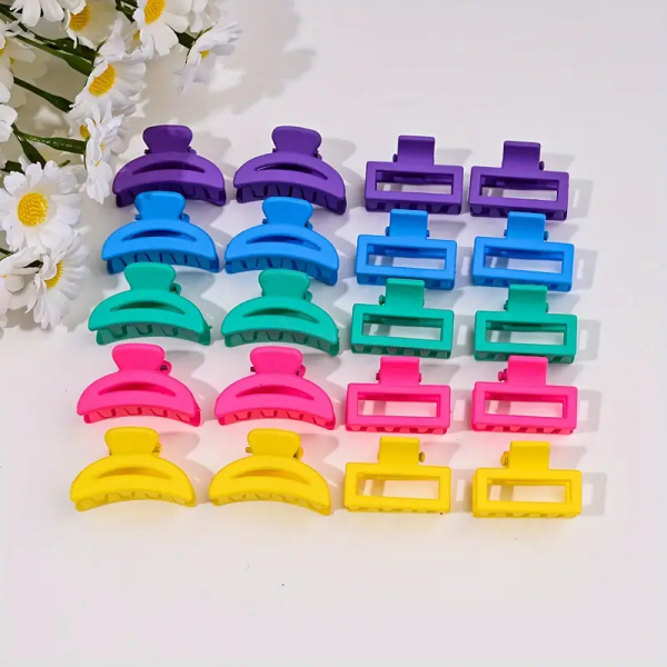 Home v3 119 Hair Claw Clip