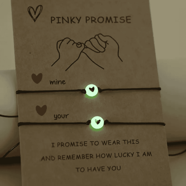 Home v3 217 Glow-in-the-Dark Heart Couple Bracelet