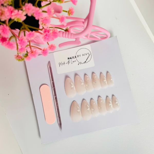 Home v3 98 Nails Store in Sri Lanka by Aivy